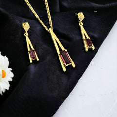 Vintage Signed Avon Amethyst Rhinestone Gold Tone Eiffel Tower Jewelry Set 1970s