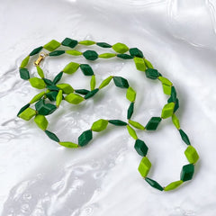 Vintage 1960s Hong Kong Apple & Forest Green Plastic Diamond Cubes Extra Long Necklace – Bold & Versatile Retro Style