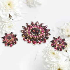 Vintage Judy Lee Fuchsia Brooch and Clip-on Earrings Jewelry Set, Fuchsia & Amethyst Rhinestones Gold Tone Demi-Parure