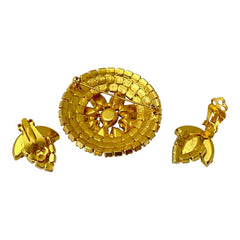 Verified Juliana #1402 vintage clear rhinestone and gold-tone floral brooch with matching clip-on earrings. The brooch features dimensional layered rings of clear chaton and AB rhinestones, with marquise rhinestones encircling the center. Earrings showcase a leaf-shaped design with marquise rhinestones and AB chaton accents. Mid-century elegance from the late 1950s or early 1960s.