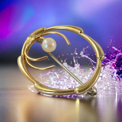 Vintage Krementz Pearl Gold Plated Flower & Leaf Brooch