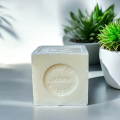Mini Marseille soap with jasmine scent, crafted in France using traditional craftsmanship, 3.5 oz natural and biodegradable soap bar for sensitive skin.
