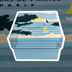 Sea-themed gift box with an elegant design, containing four artisanal Marseille cube soaps: two in Fig fragrance and two in Lavender fragrance.