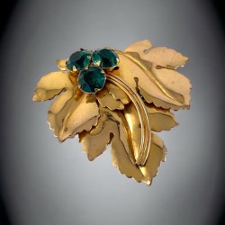 Vintage 1940's Emerald Rhinestones Gold Tone Flower & Leaves Large Brooch