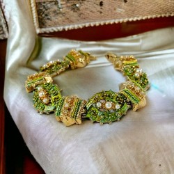 Vintage ART Arthur Pepper Green Enamel Gold Tone Ornate Link Bracelet