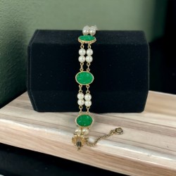 Vintage Faux Carved Jade & Faux Pearls Link Bracelet - Classic Elegance