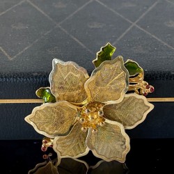 Vintage Kenneth Cole Poinsettia and Holly Flower Gold Tone Brooch - Festive Holiday Elegance