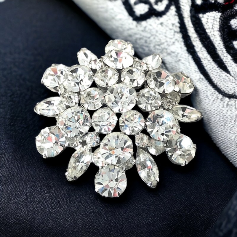Vintage Weiss Style Large Floral Round Brooch, Clear Rhinestones & Rhodium Plated Brooch