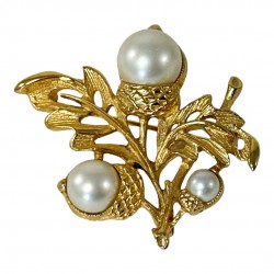 Vintage Avon Faux Pearl Acorn Brooch Pendant - 1970s Gold Tone Beauty - Autumn Glory