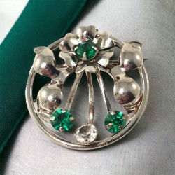 Vintage Leo Glass Emerald Rhinestones & Sterling Silver Round Floral Brooch