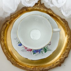 Vintage Royal Albert Bone China "Friendship Series Sweet Pea" Footed Tea Cup & Saucer Set