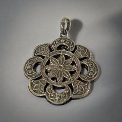 Vintage Open Work Silver Plated Floral Pendant