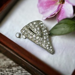 Vintage Art Deco Pave Rhinestones Triangle Small Dress Clip