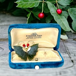 Vintage Jade Dynasty Butterfly Brooch Pendant