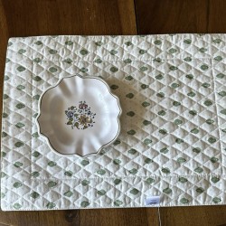 Provence Quilted Placemat - Bastide Green - Marat d'Avignon