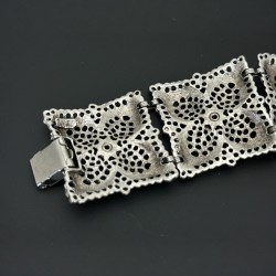 Vintage Celebrity Filigree Silver Tone Panel Bracelet