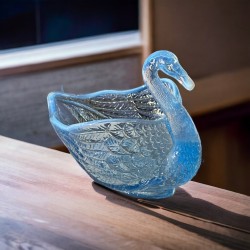 Vintage Fenton Blue Opalescent Glass Swan Candy/Trinket Dish