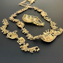 Vintage Noah's Ark Antiqued Gold Tone Links Jewelry Set