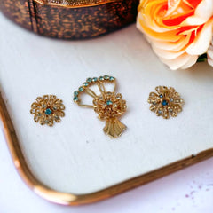 Vintage Aqua Rhinestones Floral Bouquet Brooch & Earrings Jewelry Set