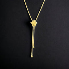 Vintage Avon Starfish Gold Tone Lariat Necklace 1982