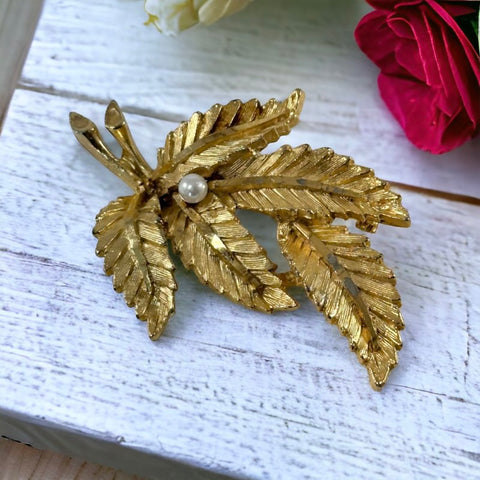 Vintage BSK Gold Tone Leaf Spray Brooch