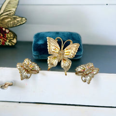 Vintage Pearlized Gold Tone Butterfly Brooch and Earrings Jewelry Set