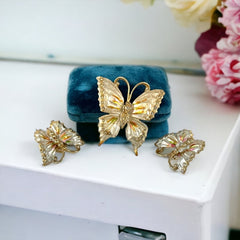 Vintage Pearlized Gold Tone Butterfly Brooch and Earrings Jewelry Set