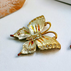 Vintage Pearlized Gold Tone Butterfly Brooch and Earrings Jewelry Set