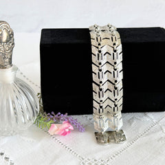 Vintage Cathe silver‑tone textured herringbone link bracelet