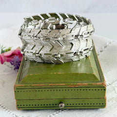 Vintage Cathe silver‑tone textured herringbone link bracelet
