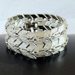 Vintage Cathe silver‑tone textured herringbone link bracelet
