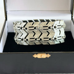 Vintage Cathe silver‑tone textured herringbone link bracelet