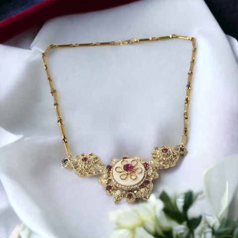 Vintage Coro Victorian Revival Garnet Rhinestones & Pearls Gold Tone Necklace