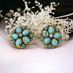 Vintage Czech Turquoise Hubbell Glass Brass Filigree Clip-on Earrings