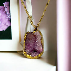 Vintage Light Amethyst Druzy Pendant Necklace