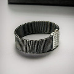 Signed Erica Zap bracelet in black nickel mesh with rhodium-plated magnetic clasp, 7-inch size, ¾-inch width, contemporary sculptural design, excellent condition.