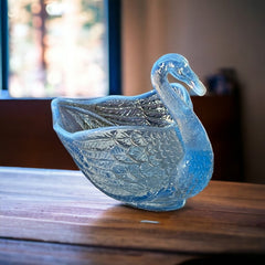 Vintage Fenton Blue Opalescent Glass Swan Candy/Trinket Dish