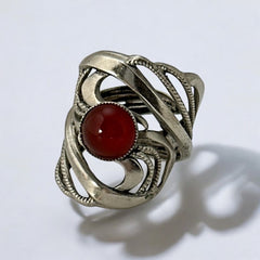 Vintage French Open Work Textured Silver Tone Ring with Faux Carnelian Glass Cabochon | 1980's Jewelry