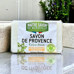 Honeysuckle Soap - Extra Gentle - Maitre Savon de Marseille