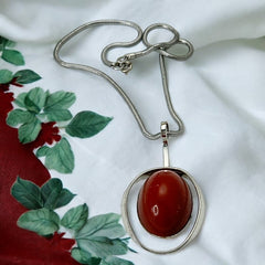 Vintage French Designer Modernist Red Brown Lucite Cabochon & Silver Tone Pendant Necklace (1970s)