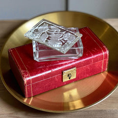Vintage 1940s clear glass vanity box with reversed etched floral and butterfly design, beveled lid, and frosted detailing—perfect for jewelry, trinkets, or decorative display.