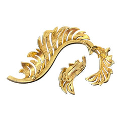 Vintage Jomaz feather brooch and earrings set from the early 1960s, featuring clear pave rhinestones set in silver-tone metal for the quill and textured gold-plated metal for the feather. Signed Jomaz on the back, in very good vintage condition with all original rhinestones present.