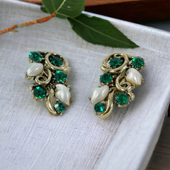 Vintage Lisner Emerald Green Rhinestone & Baby Tooth Faux Pearl Earrings