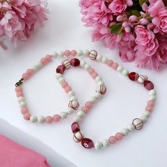 Vintage White &amp; Pink Beaded Long Necklace – 1950s Elegant Pastel Charm