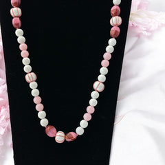 Vintage White &amp; Pink Beaded Long Necklace – 1950s Elegant Pastel Charm