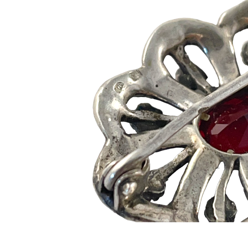 Broche en argent et marcassite