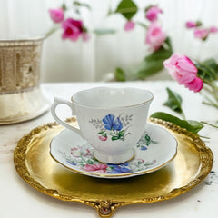 Vintage Royal Albert Bone China "Friendship Series Sweet Pea" Footed Tea Cup & Saucer Set