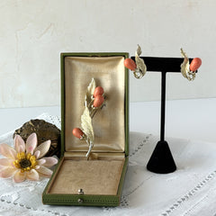 Vintage Sarah Coventry “Bittersweet Berries” brooch and clip‑on earrings set with peach teardrop berries and gold‑tone leaves