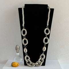 Vintage silver‑tone necklace with snake‑coil links and silver beads, long 36‑inch chain