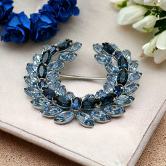 Vintage Sparkling Baby Blue & Dark Sapphire Rhinestone Laurel Wreath Brooch